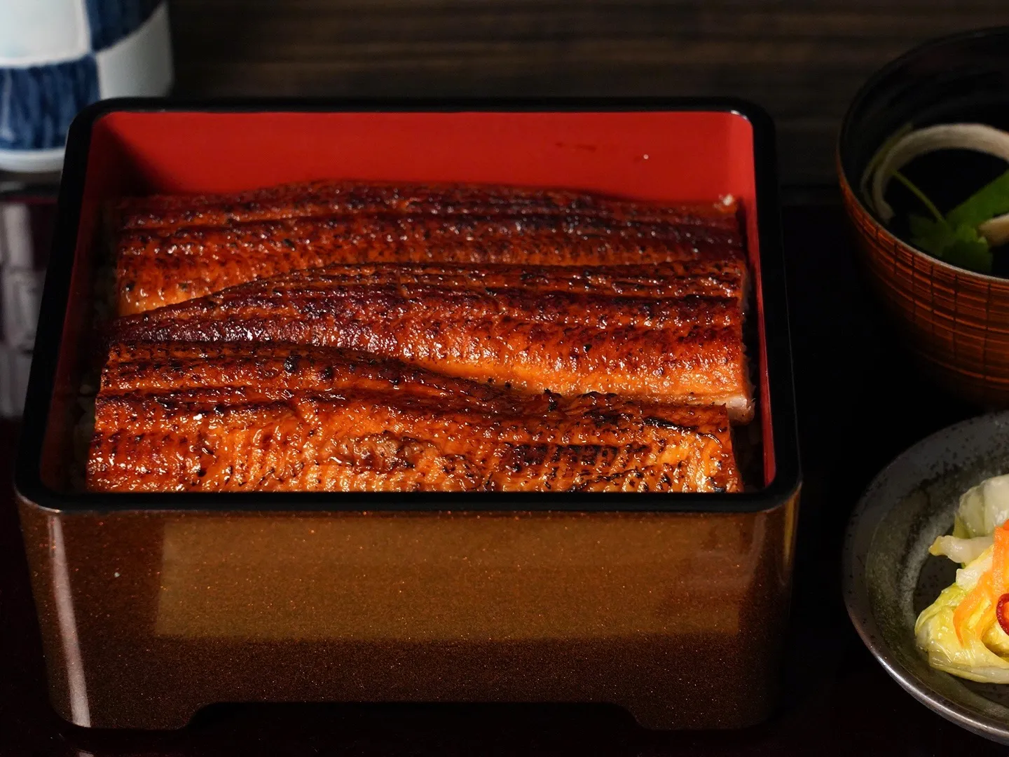 独自の蒸し焼き製法